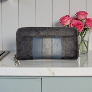 Coach Accordion zip wallet in black leather with blue and gray varsity stripes